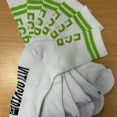 Adult 3 Pack White Crew Performance Socks...£20