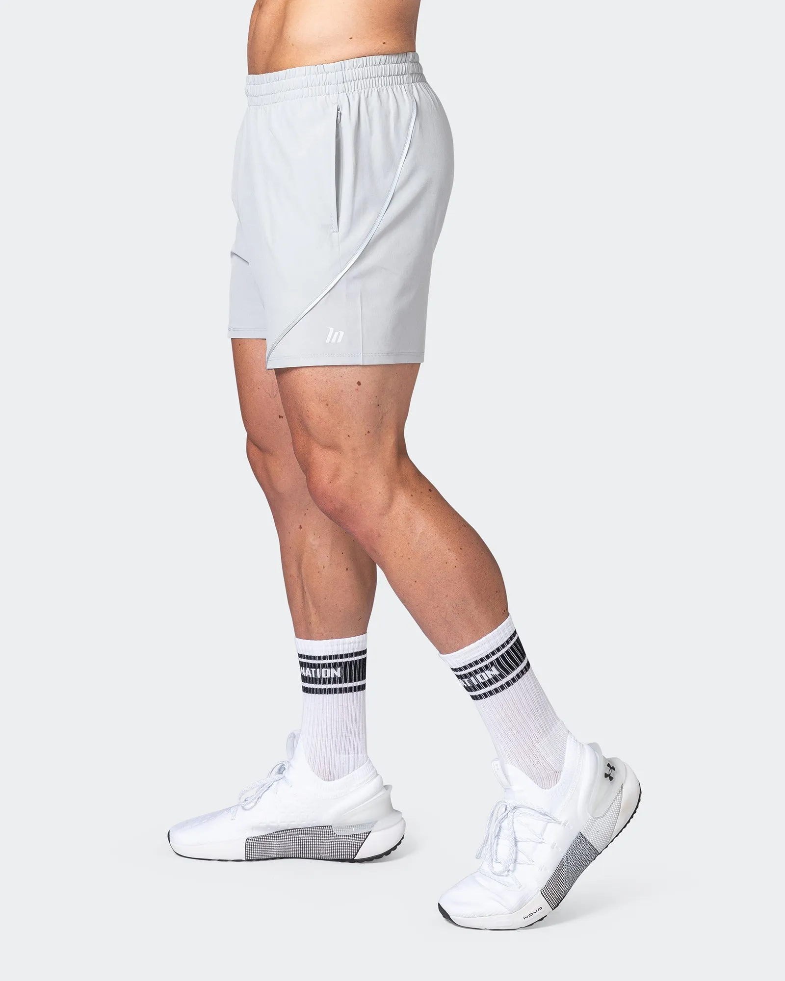 Advantage Training Shorts - Quiet Grey