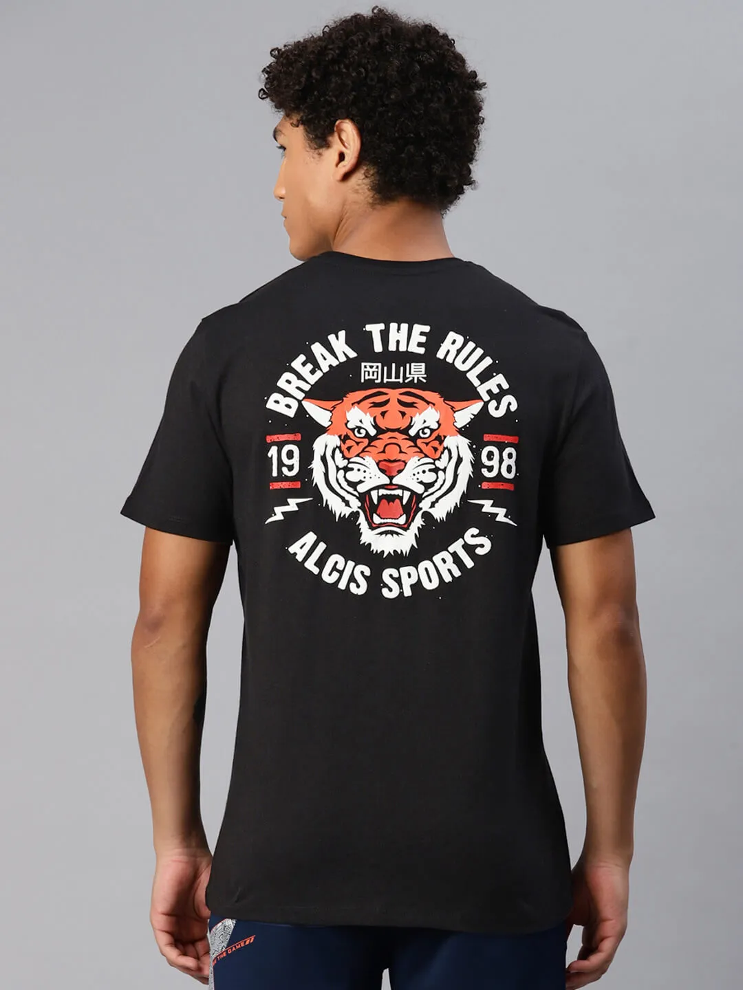 Alcis Men Typography Printed T-shirt