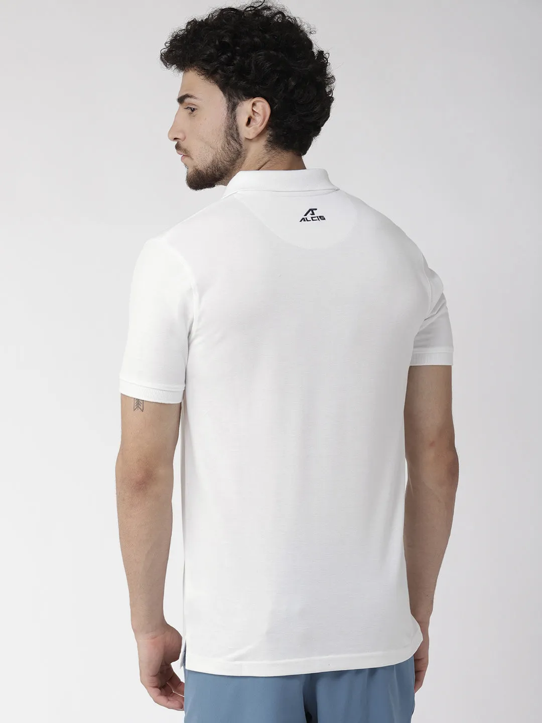 Alcis Men White Solid Polo Collar Training T-shirt