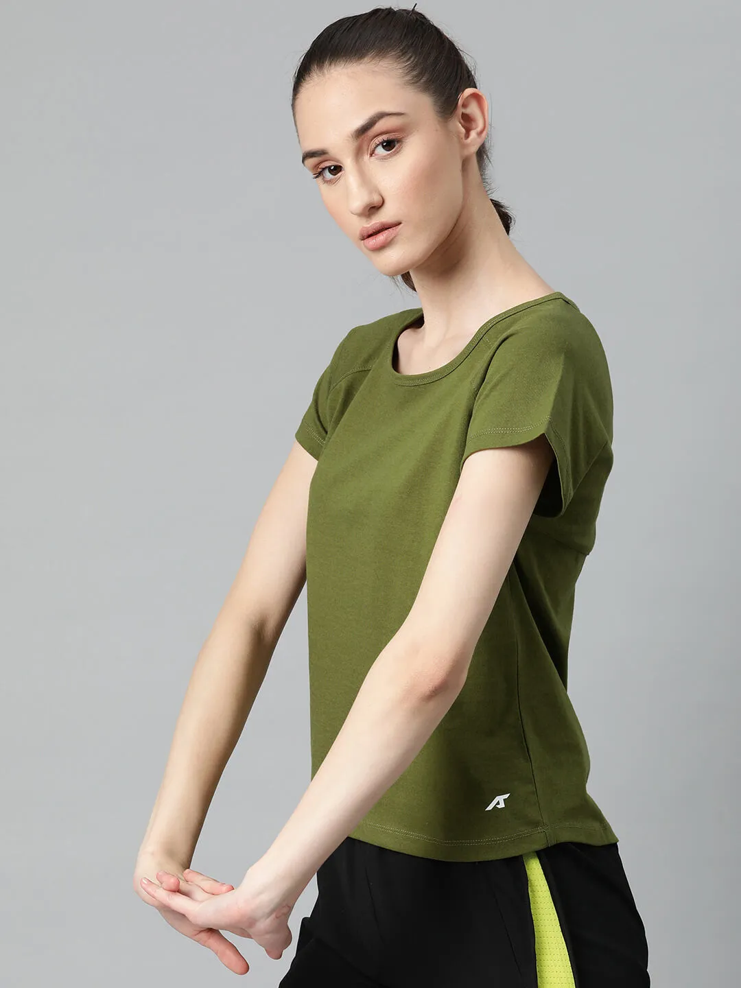 Alcis Women Solid T-shirt