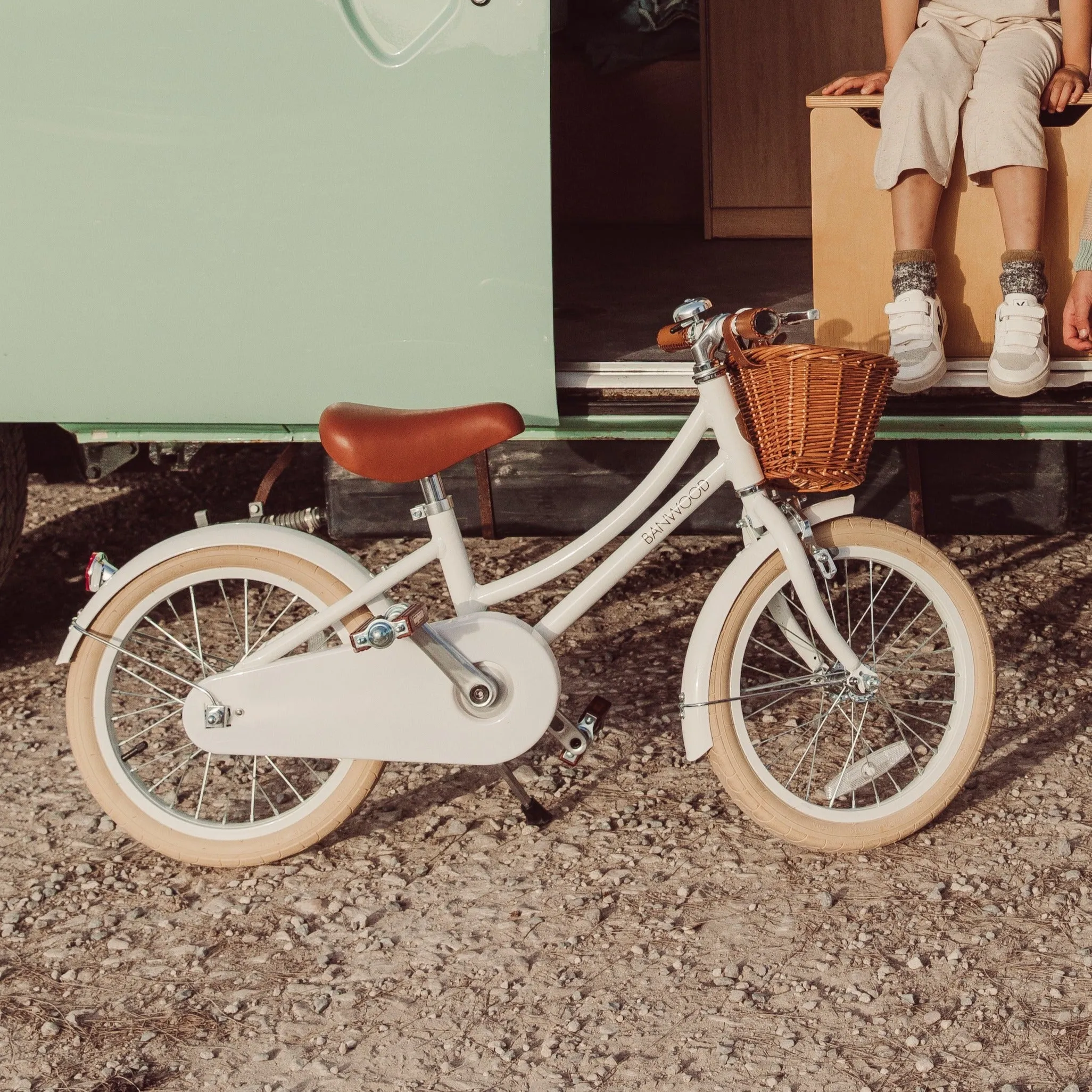 Banwood Classic Bicycle 16" (Cream)