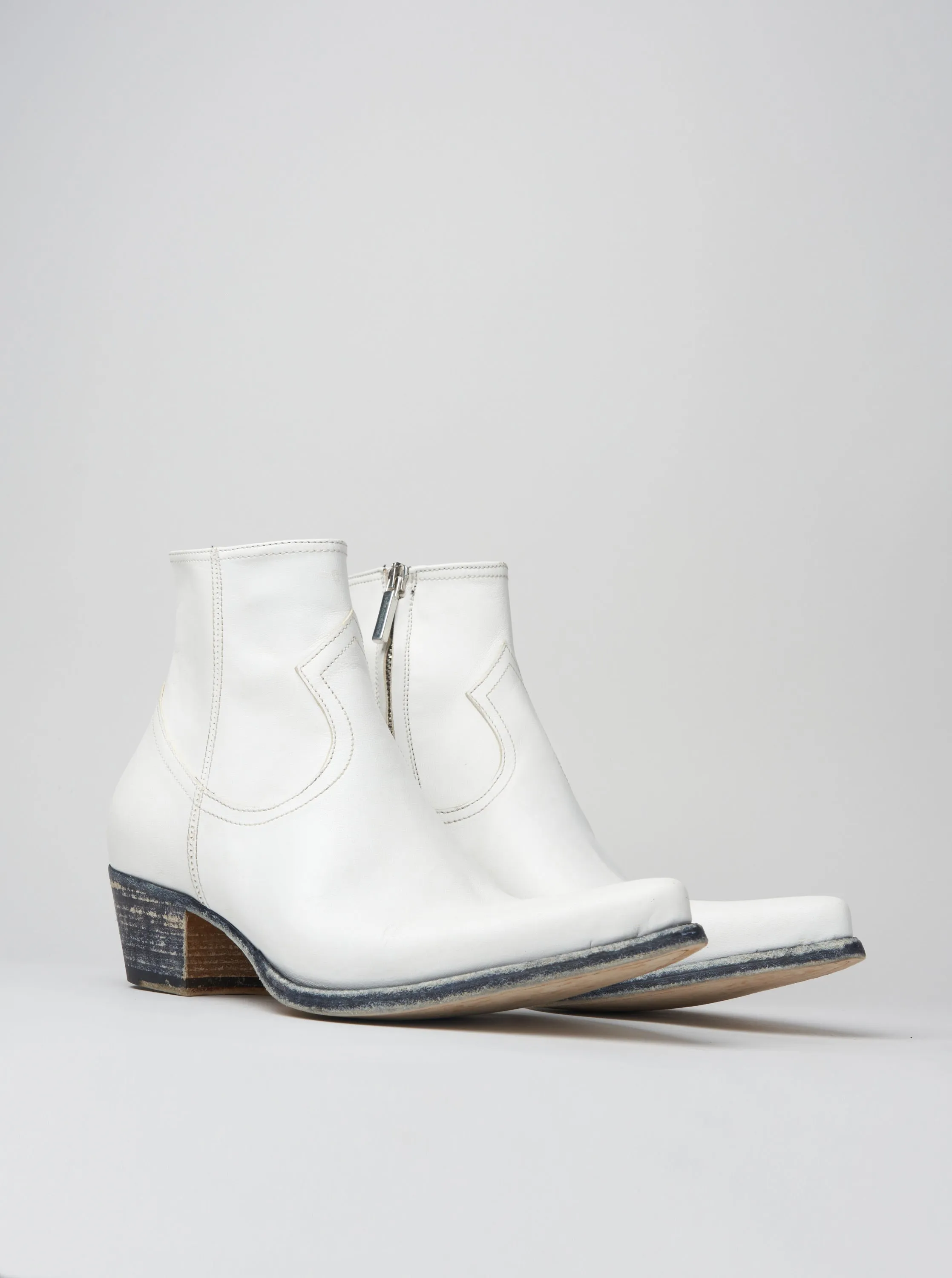 CLINT ANKLE BOOT IN DISTRESSED WHITE VACCHETTA LEATHER