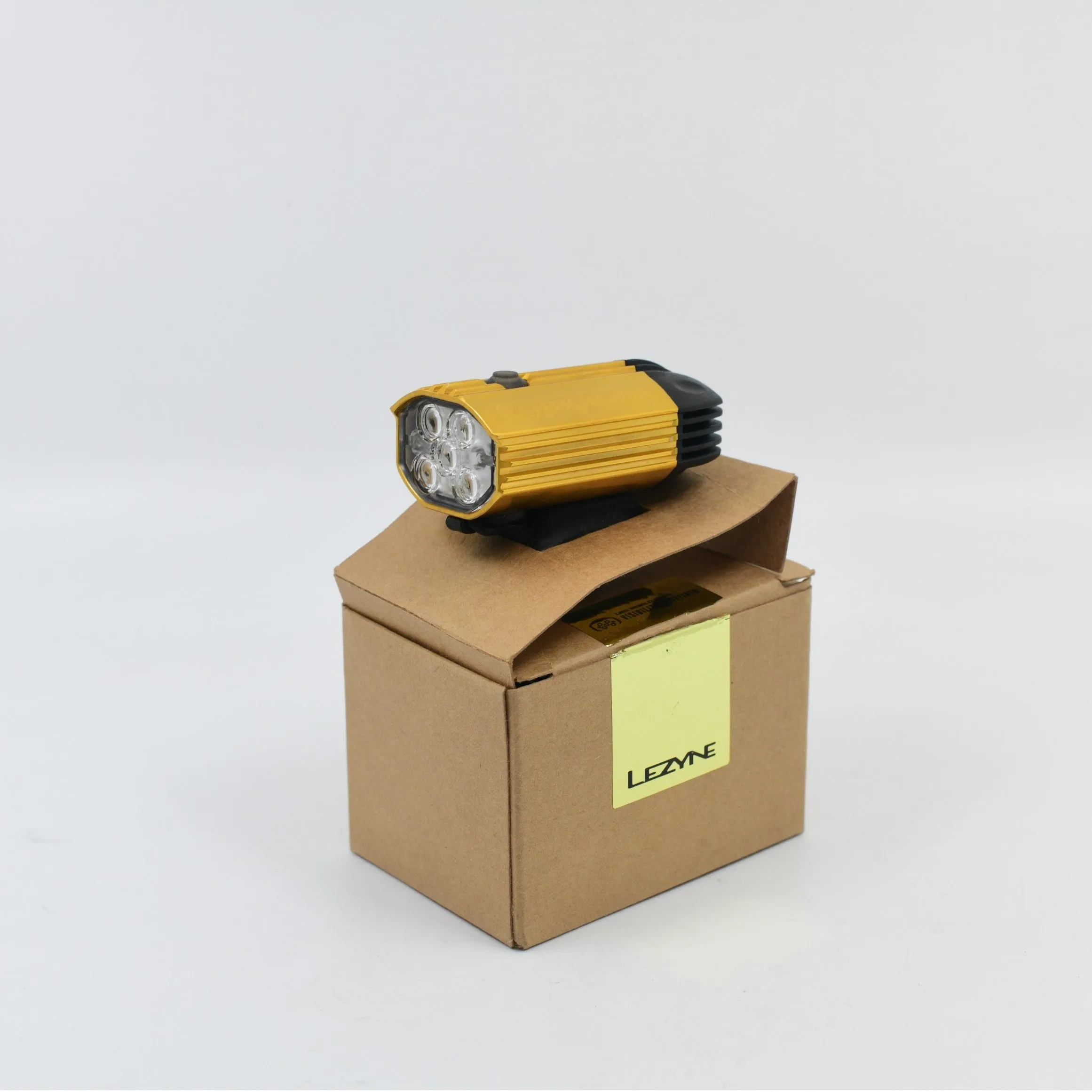 Lezyne Fusion Drive Pro 600  Front Light (Limited Edition Gold)