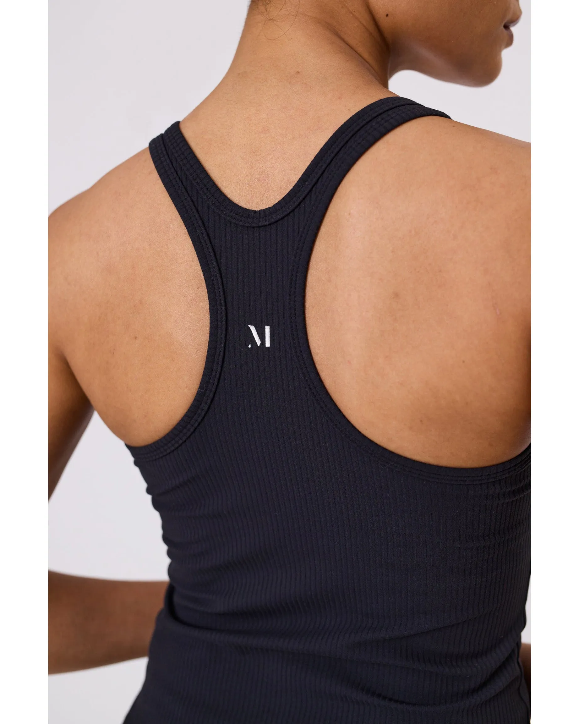 Marlow Contour Air Tank - Black