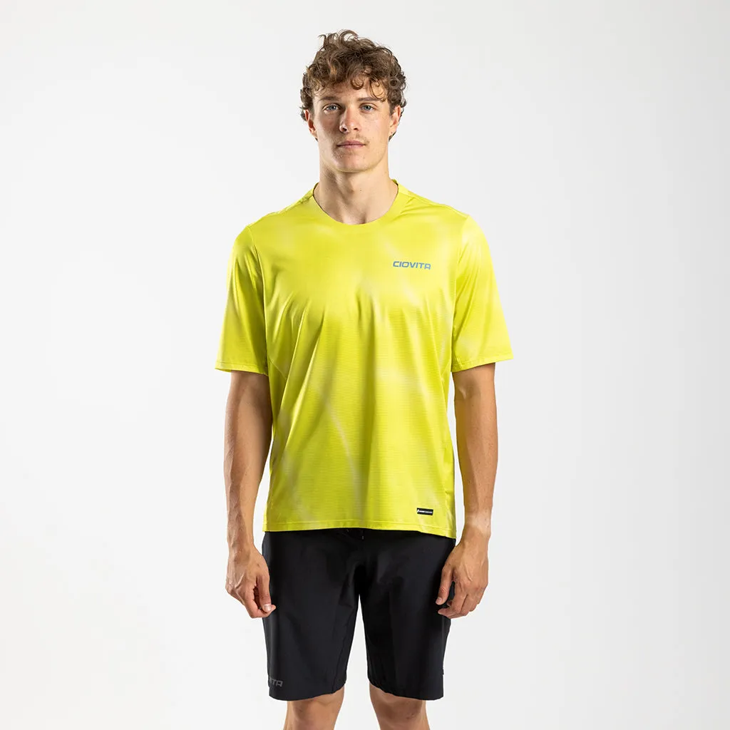 Men's AE Trail Tee (Cyber)