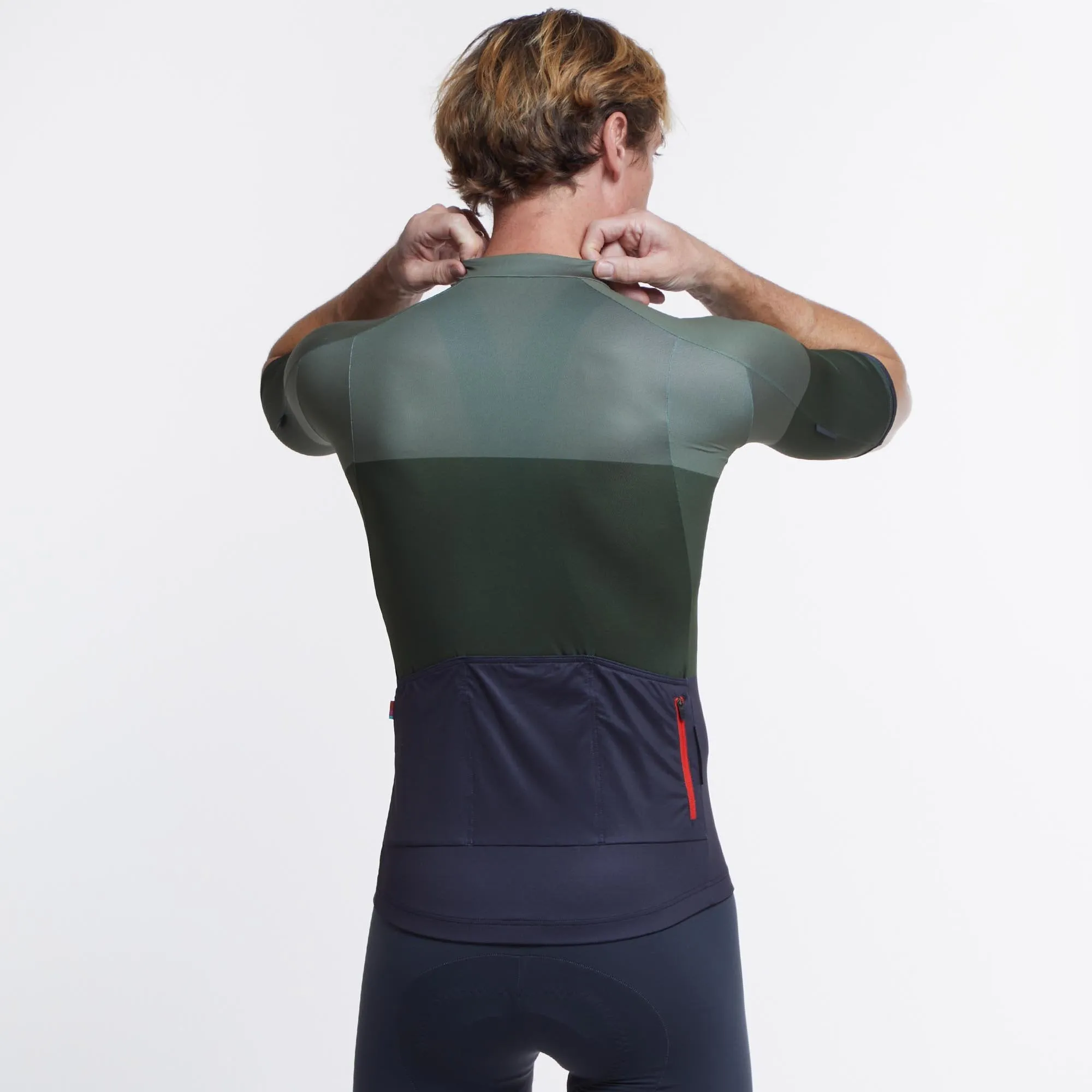 MEN'S TRICOLOR SE JERSEY DARK OLIVE