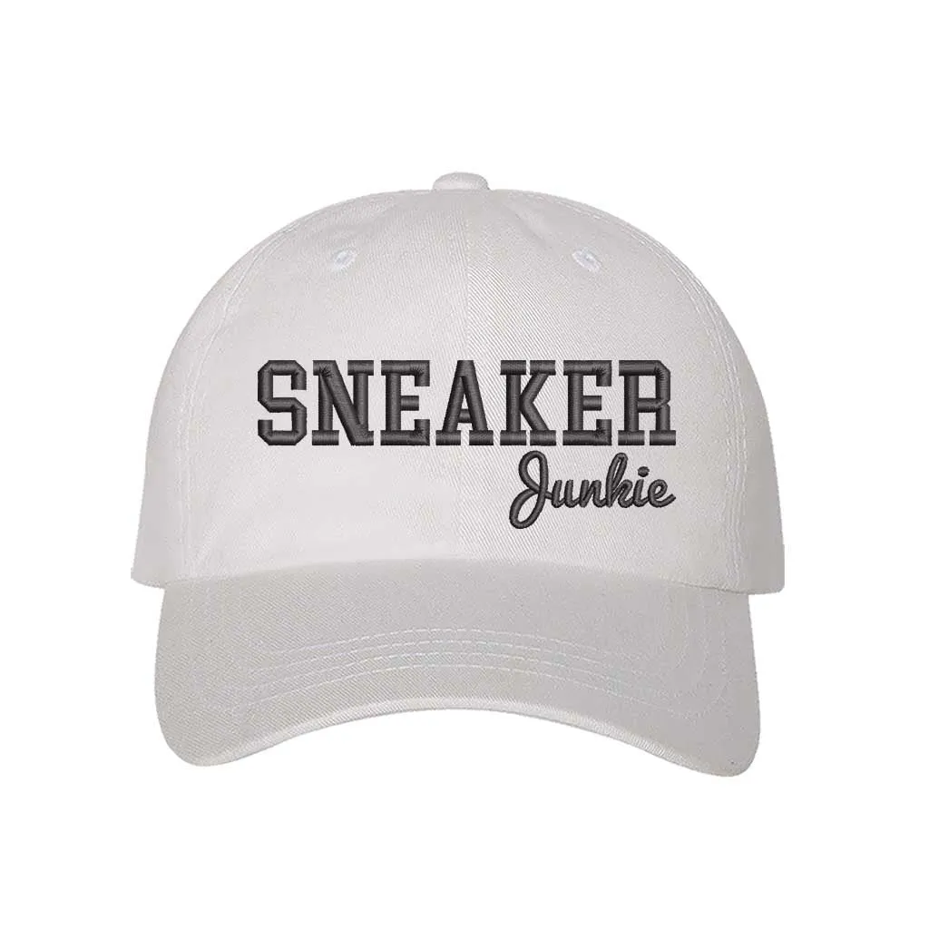 Pretty Girls Love Sneakers Baseball Cap