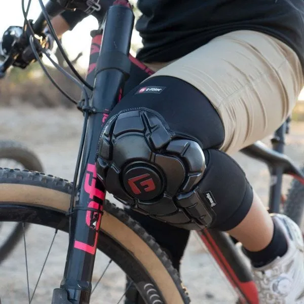 PRO-X3 KNEE GUARDS