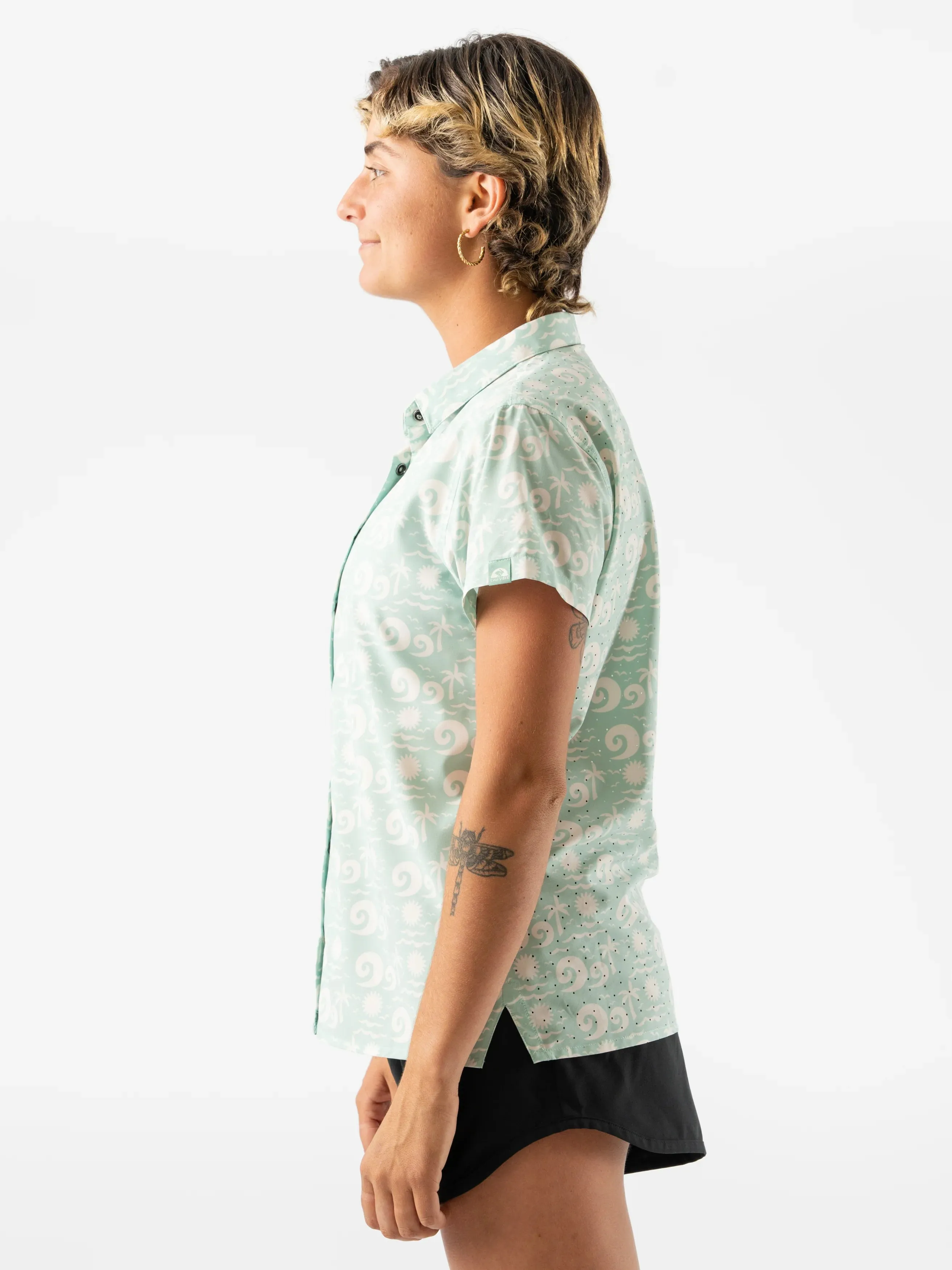 Rabbit Low Tide Shirt (Women's)