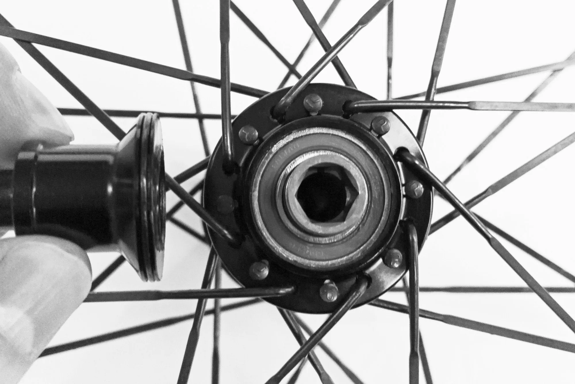 RE:NEW HUNT 4 Season Aero Wheelset