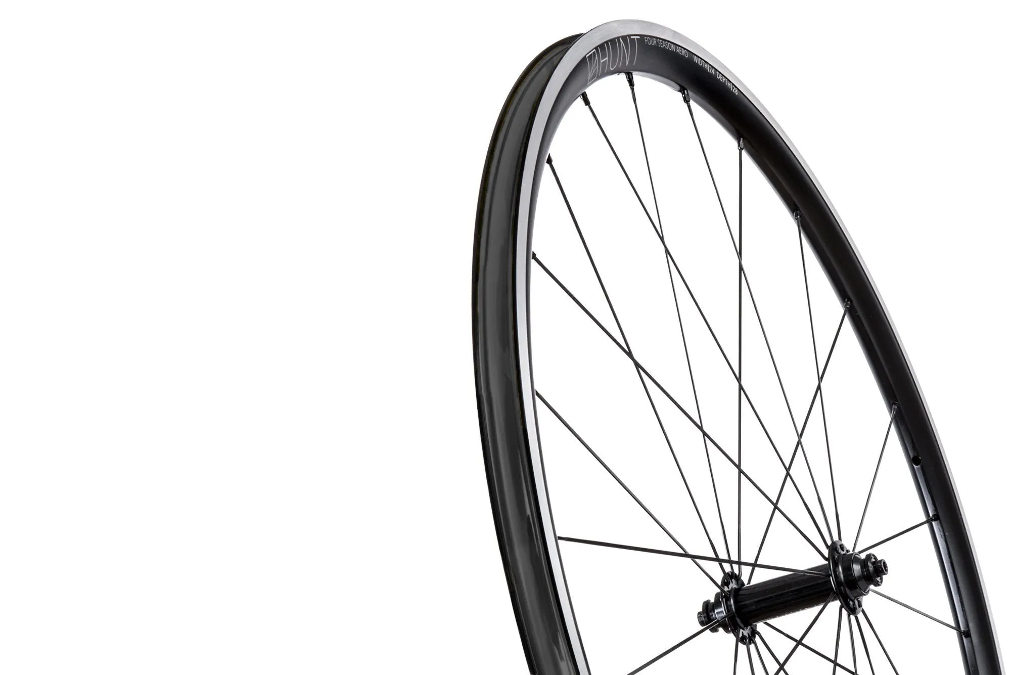 RE:NEW HUNT 4 Season Aero Wheelset