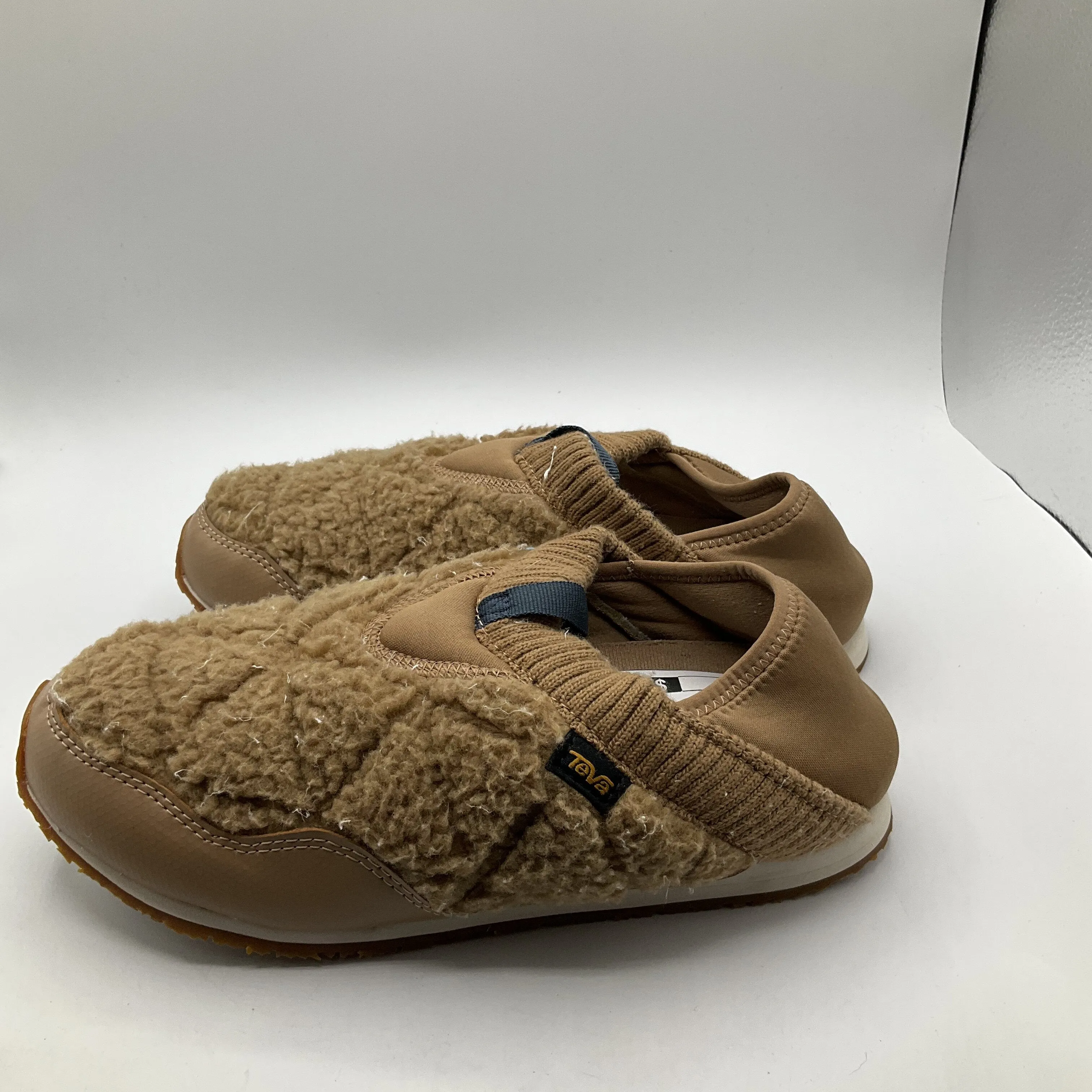 Shoes Sneakers By Teva  Size: 9