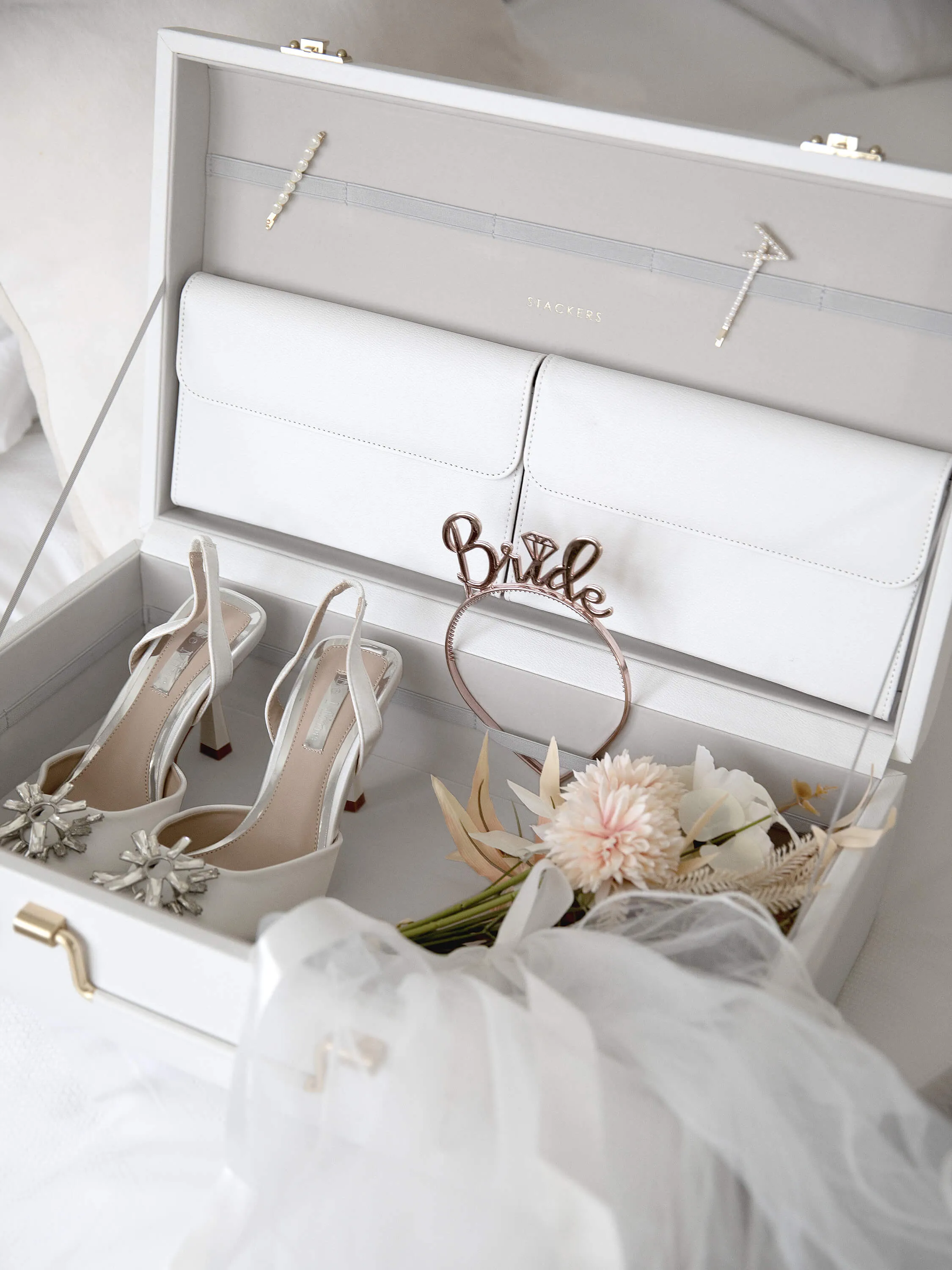 Stackers White Bridal Memory Storage Trunk