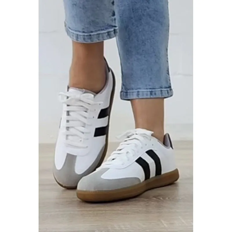 Striped Lace-up Flat Sneakers