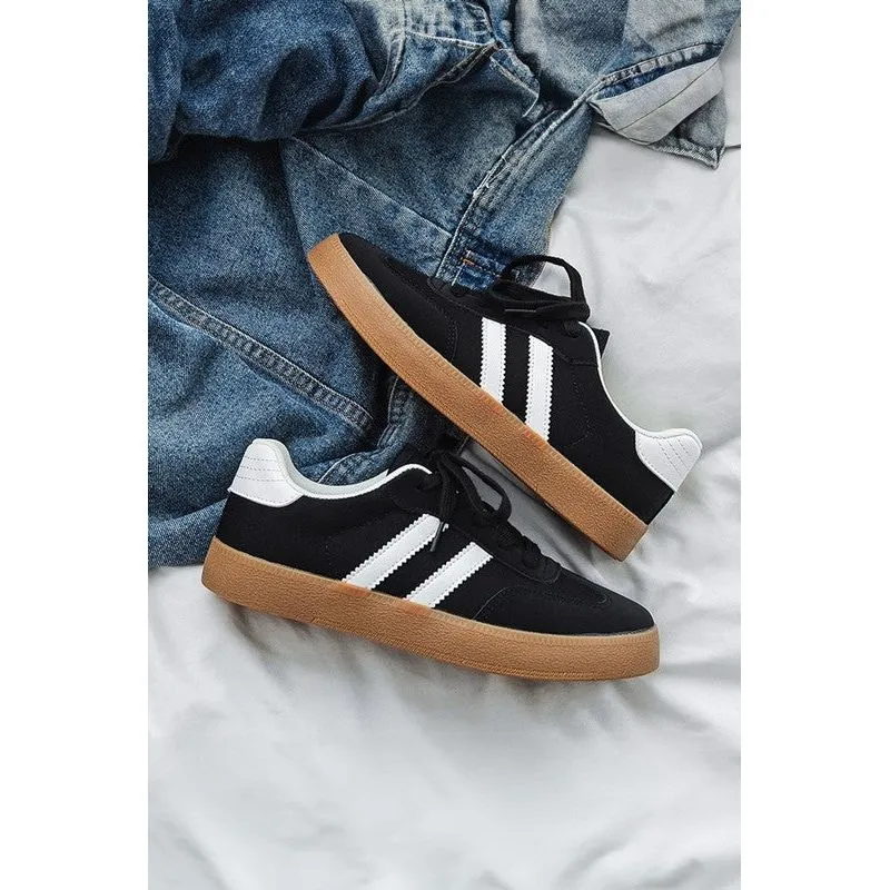 Striped Lace-up Flat Sneakers