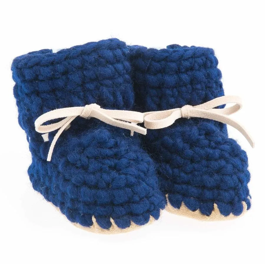 Sweater Moccs
