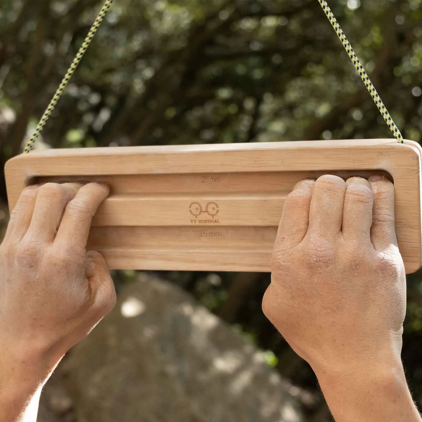 Travelboard - Portable Climbing Hangboard