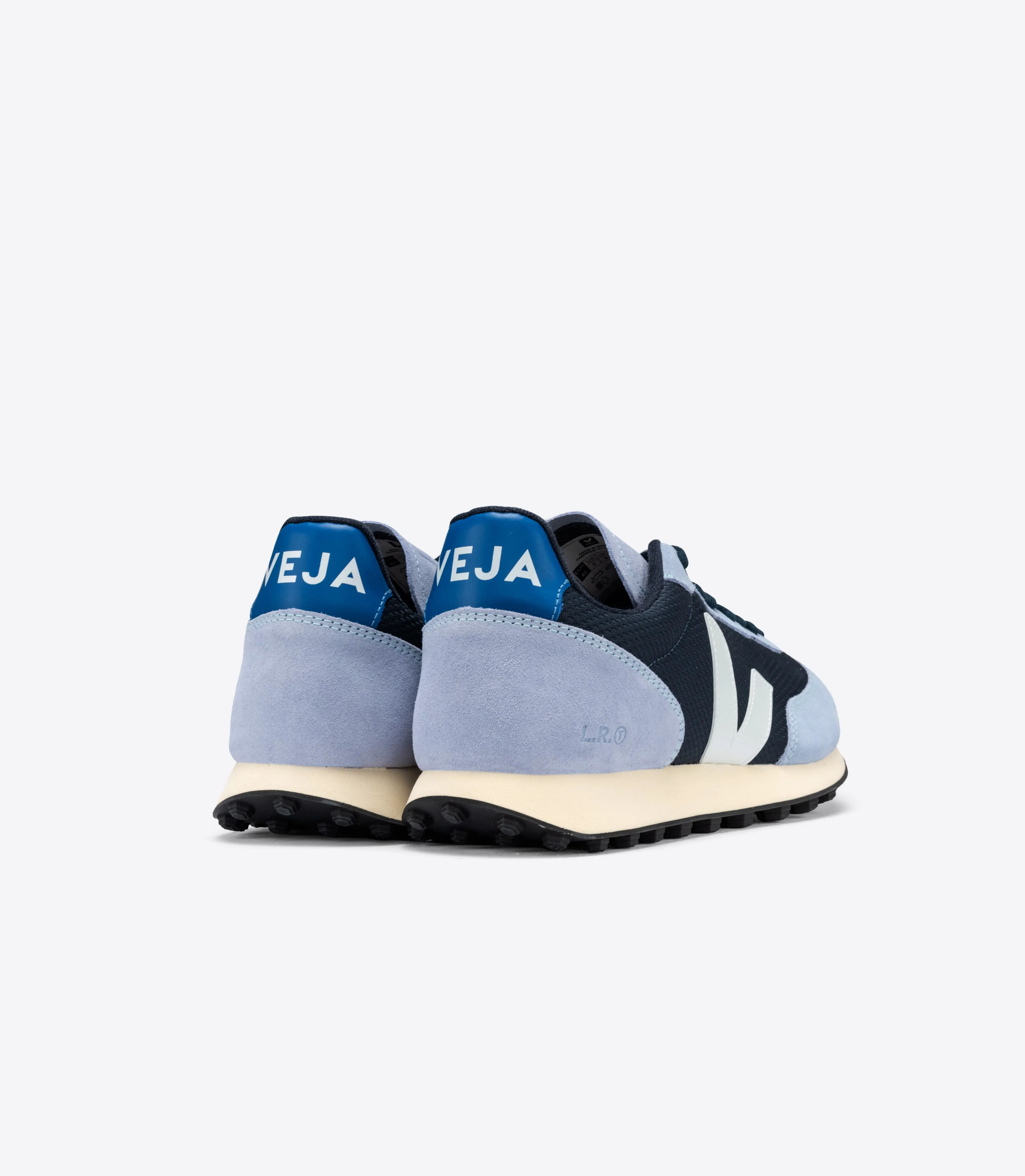 Veja - Rio Branco Alveomesh Sneakers in Nautico Menthol Steel