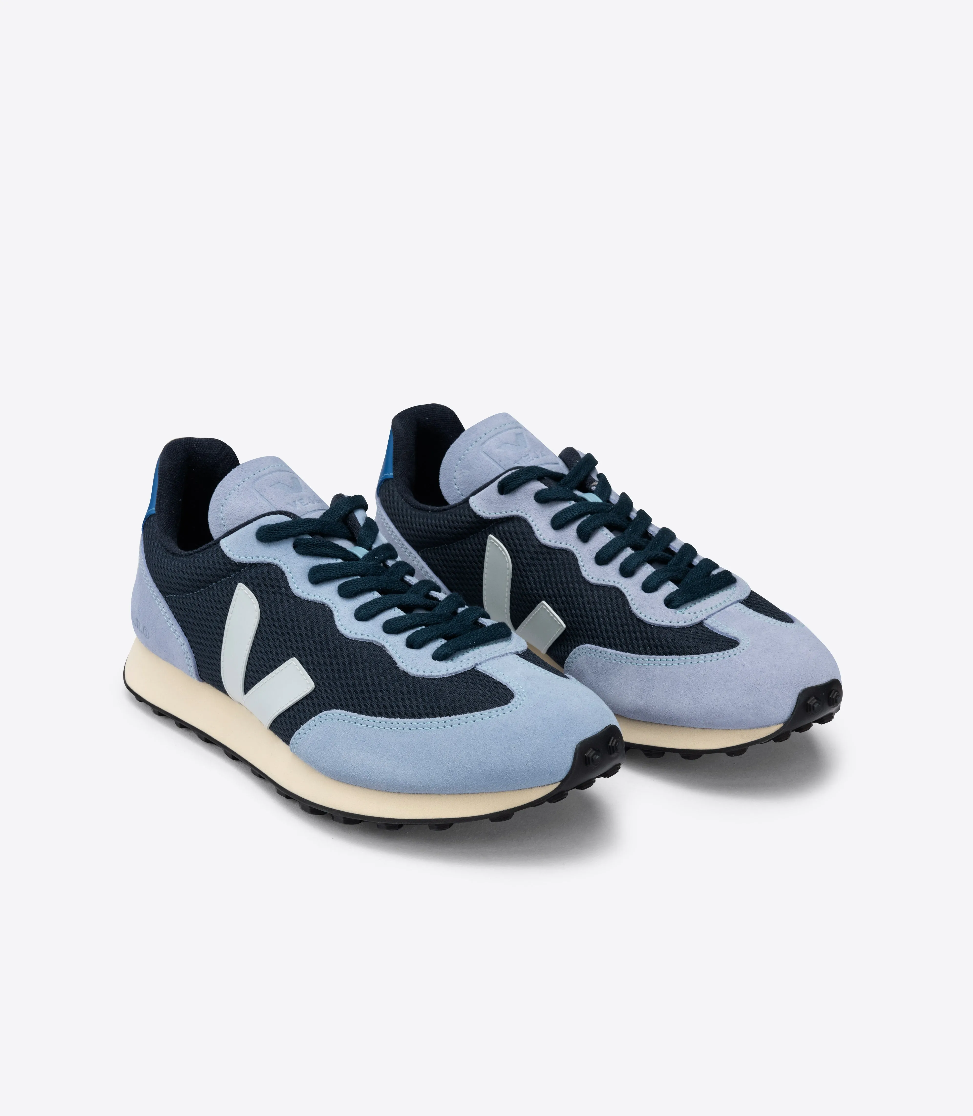Veja - Rio Branco Alveomesh Sneakers in Nautico Menthol Steel