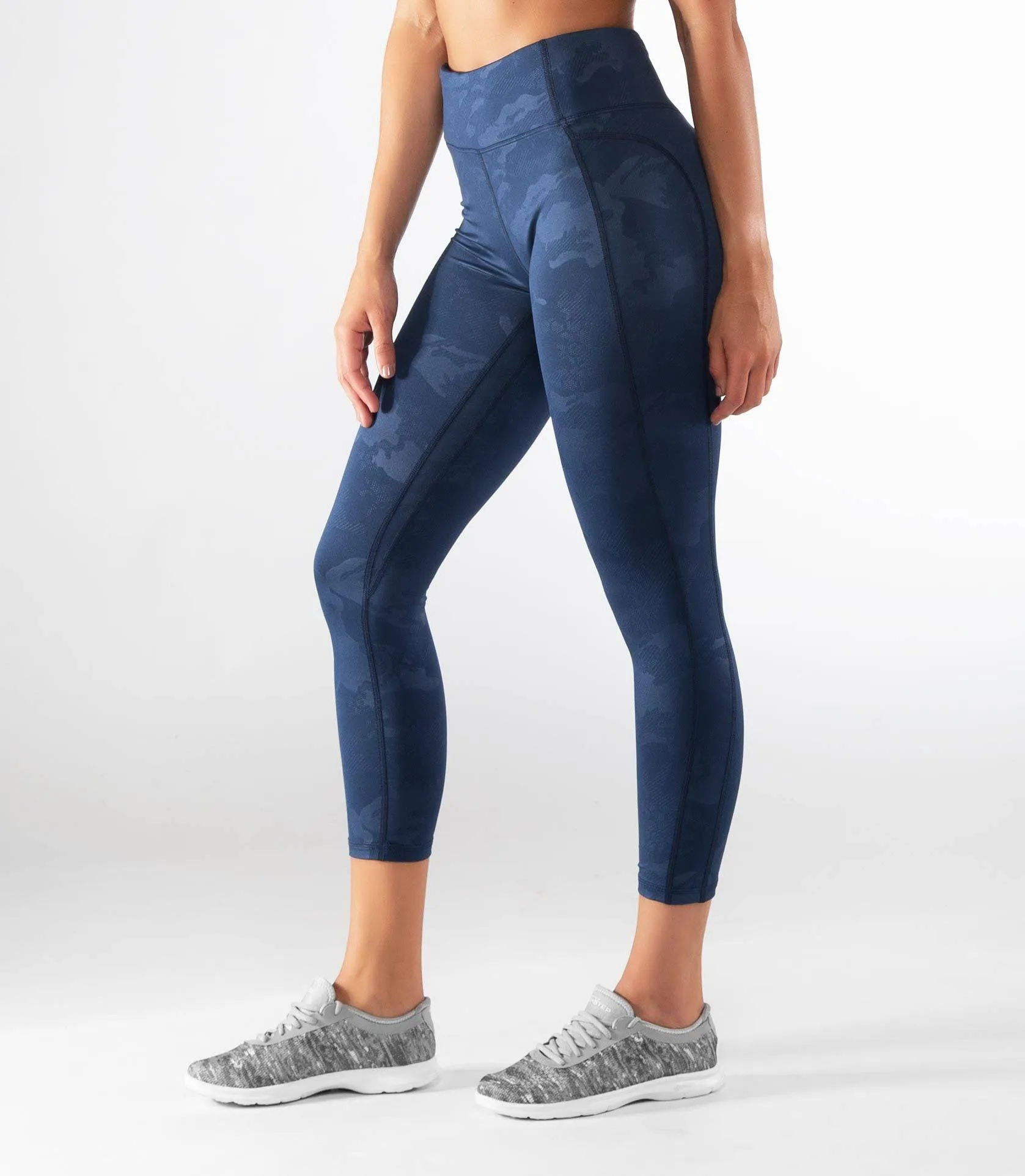 Virus | ESio50 Omega Stay Warm Compression 7/8 Length Pant