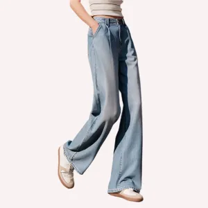 Wide-Legged Summer Jeans