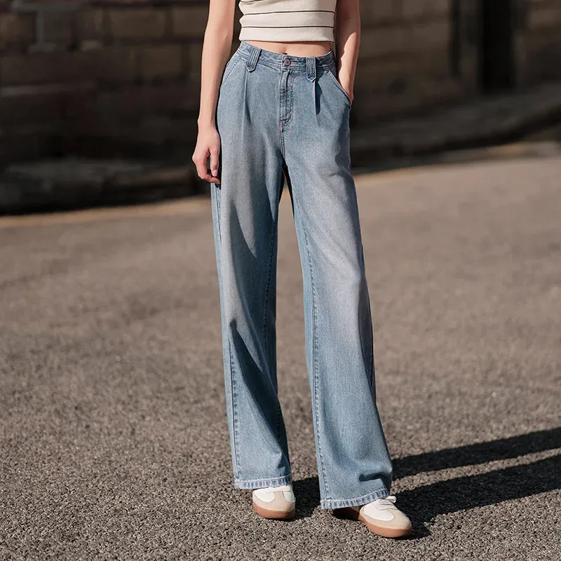 Wide-Legged Summer Jeans