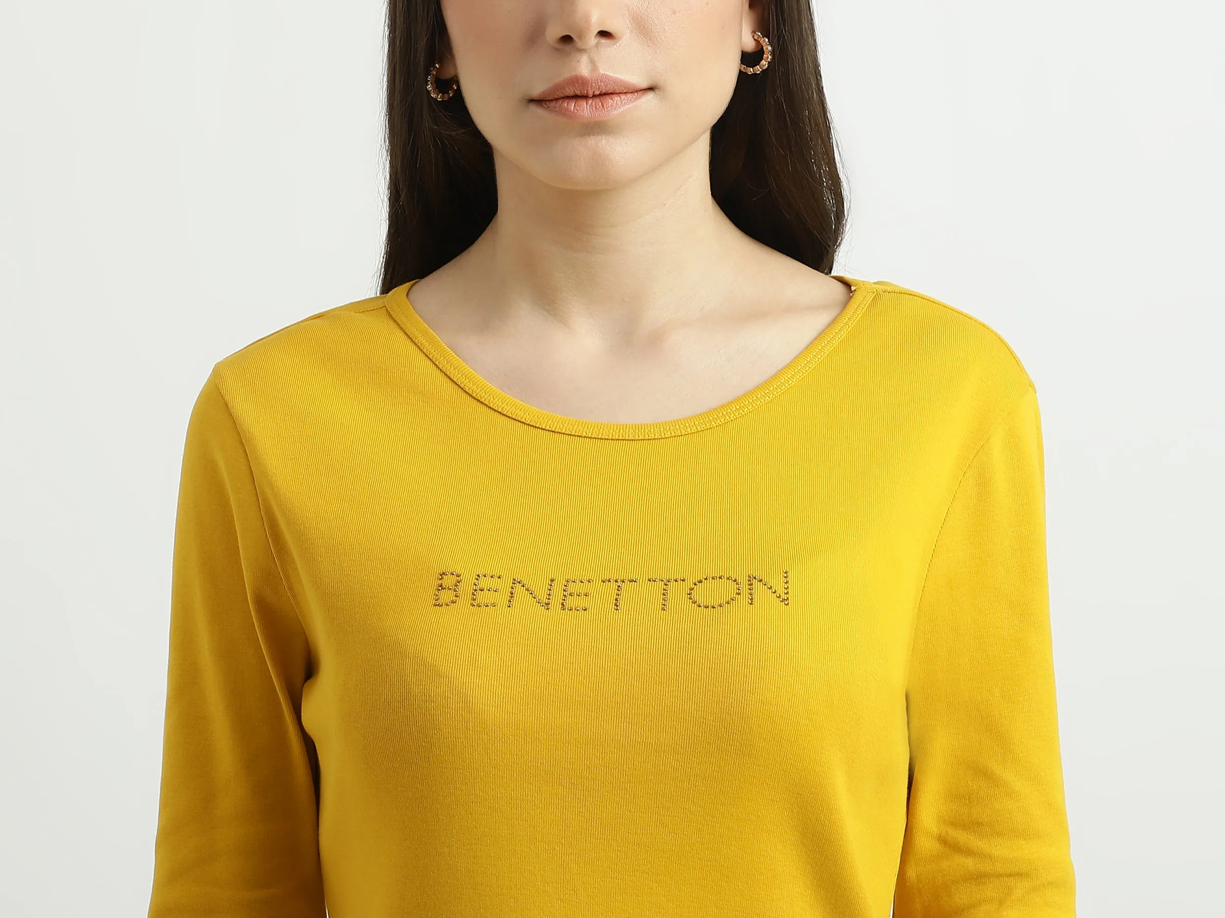 Women Embellished Round Neck Top