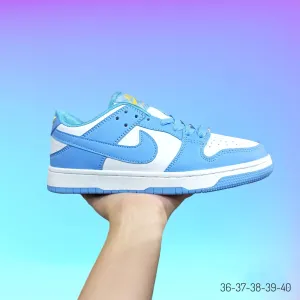 Women's Sneakers