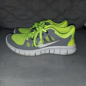 Yellow &amp; Grey Nike Free 5.0