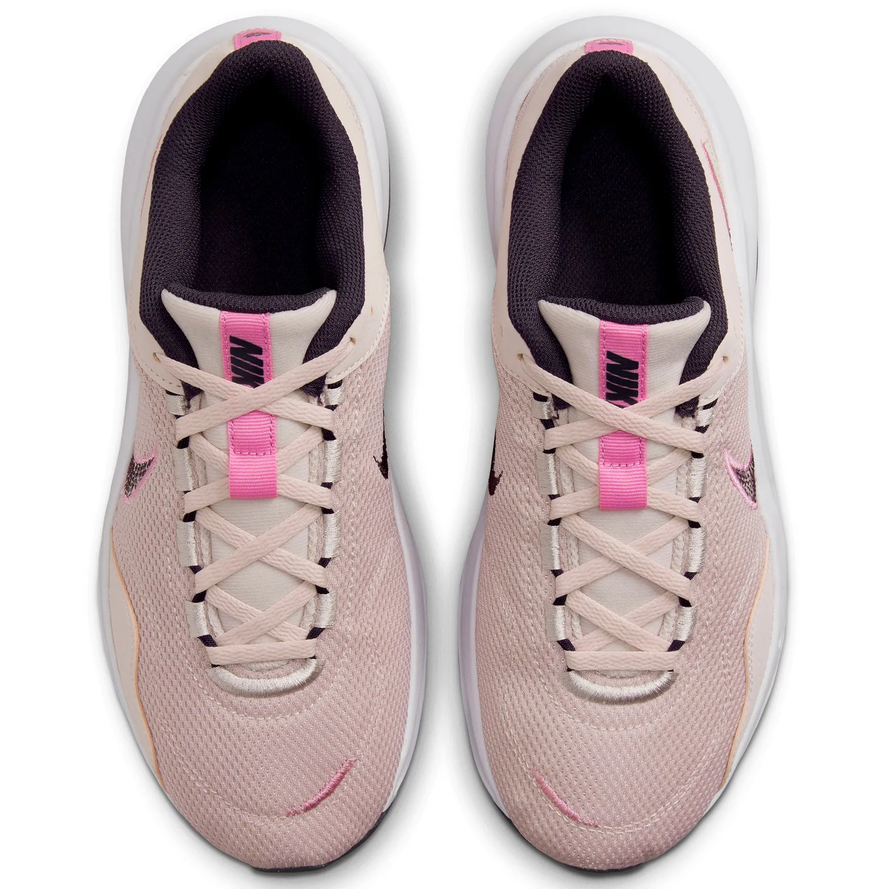 Zapatillas Nike Mujer Training Legend Essential 3 NN | DM1119-601